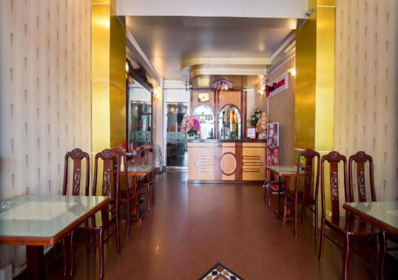 Tan Hoang Long Hotel Hô Chi Minh-Ville Extérieur photo